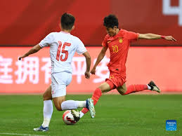 们与冠军近